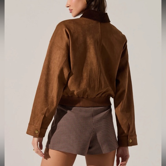 NEW ASTR the Label Sorine Faux Suede Bomber Barn Jacket Coat - Picture 2 of 7